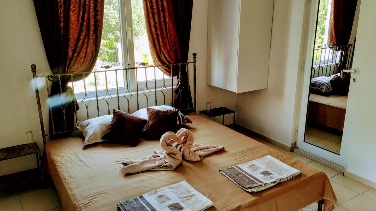 Dracena Guesthouse 拉夫达 外观 照片